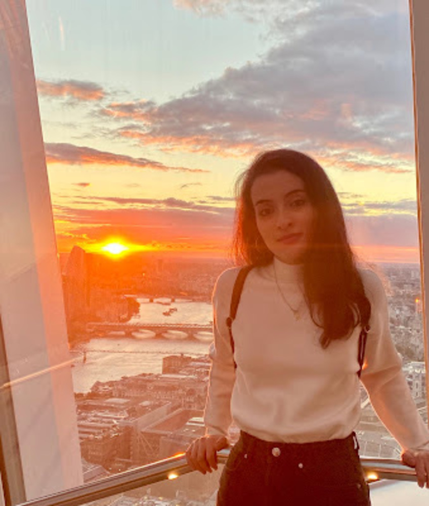 Meet your Posher, Zeineb
